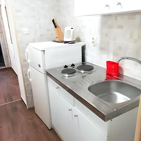 Apartment 17