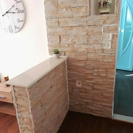 Apartment 17 Makarska